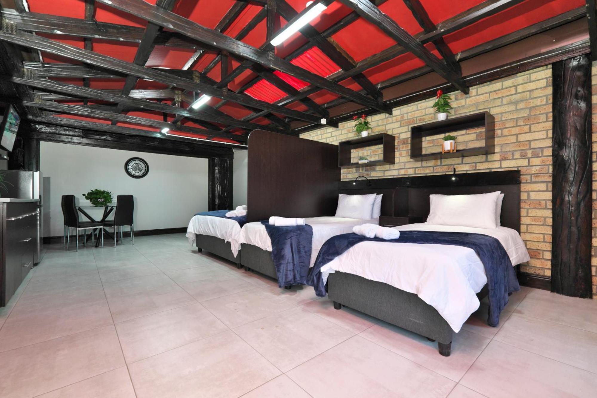 Royal Palms Guest House بورت اليزابيث المظهر الخارجي الصورة